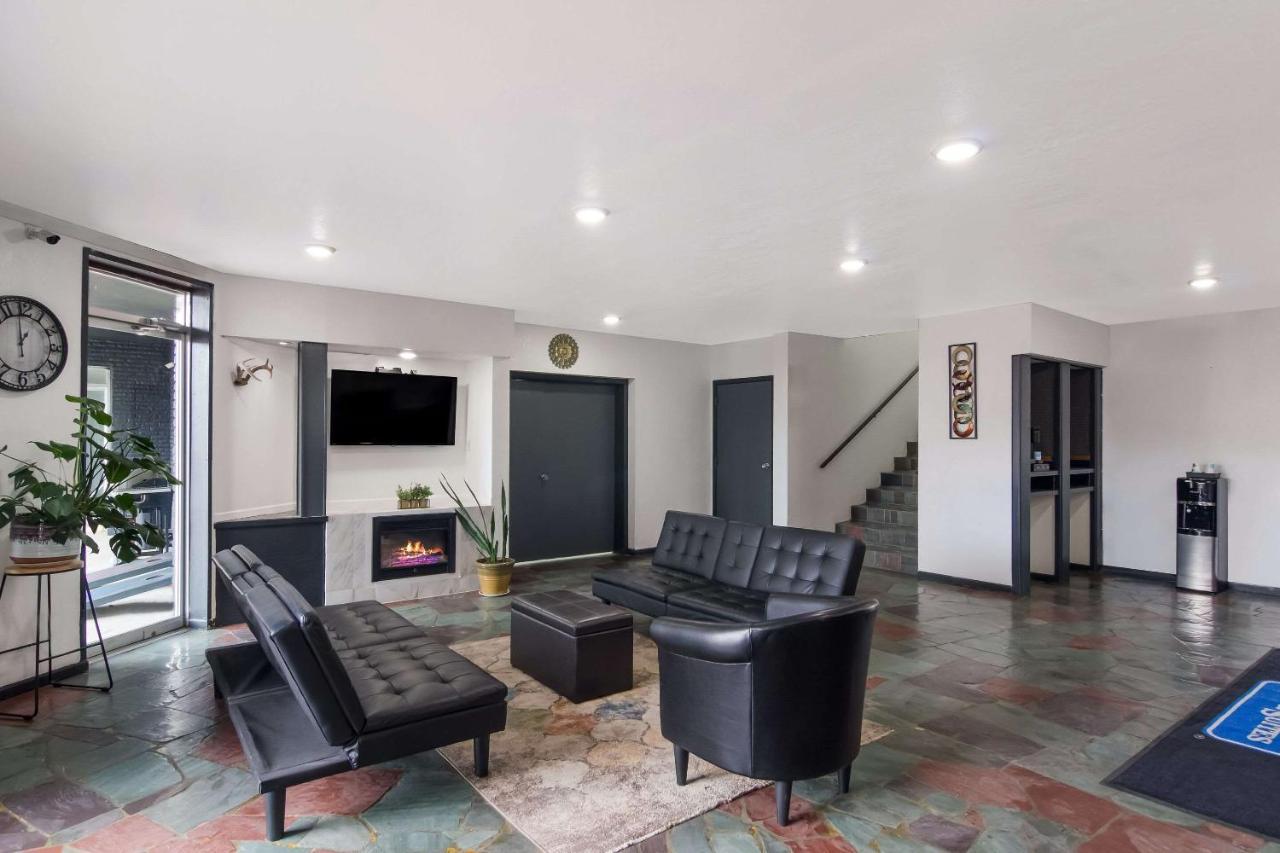 Rodeway Inn & Suites Sidney Historic Downtown I-80 Luaran gambar