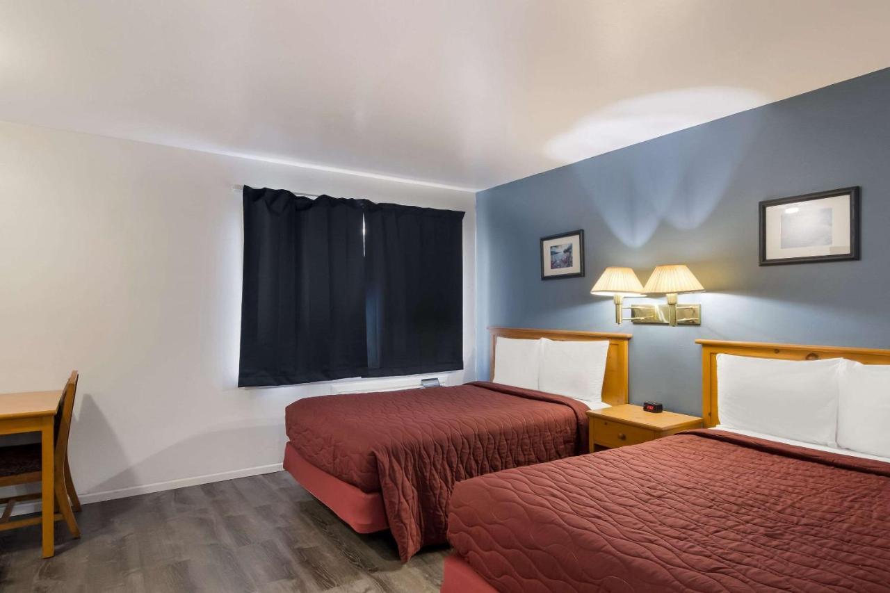 Rodeway Inn & Suites Sidney Historic Downtown I-80 Luaran gambar