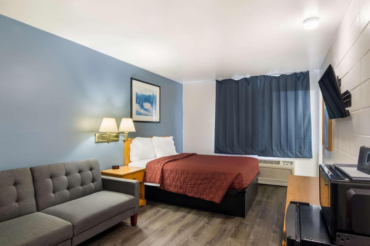 Rodeway Inn & Suites Sidney Historic Downtown I-80 Luaran gambar
