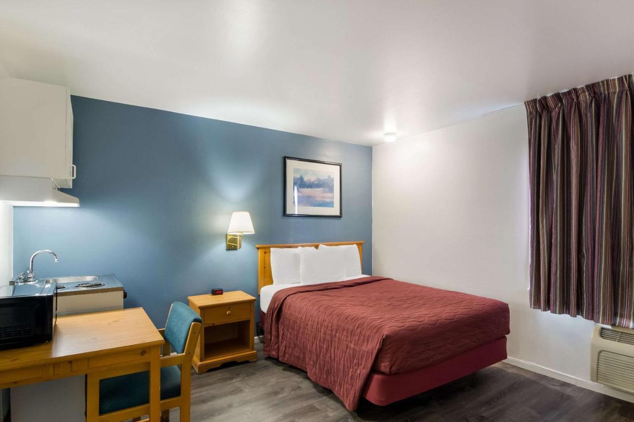 Rodeway Inn & Suites Sidney Historic Downtown I-80 Luaran gambar