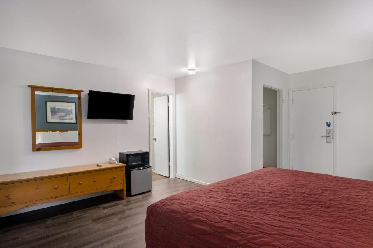 Rodeway Inn & Suites Sidney Historic Downtown I-80 Luaran gambar